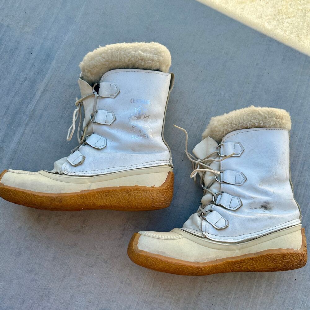 Vintage 1980's Sorel Chugalug Winter Snow Boots White Size 7 Made in Canada